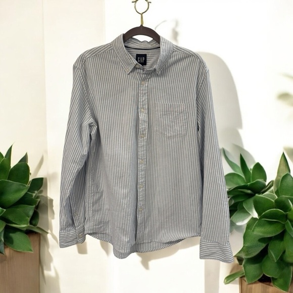 MENS GAP BLUE & WHITE STRIPED SHIRT Men's Striped Shirt - Picture 1 of 6